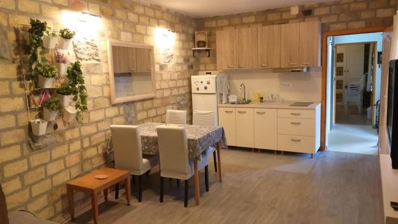Bakina Kuca Apartment Golubac Ngoại thất bức ảnh